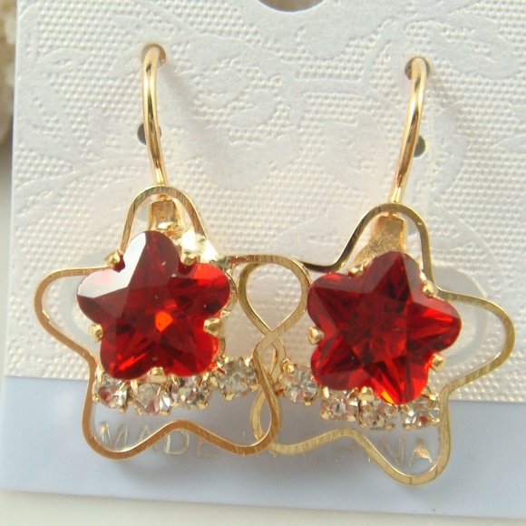 Jewelry - 🔘5For 25$🔘Pretty Fashion Earrings